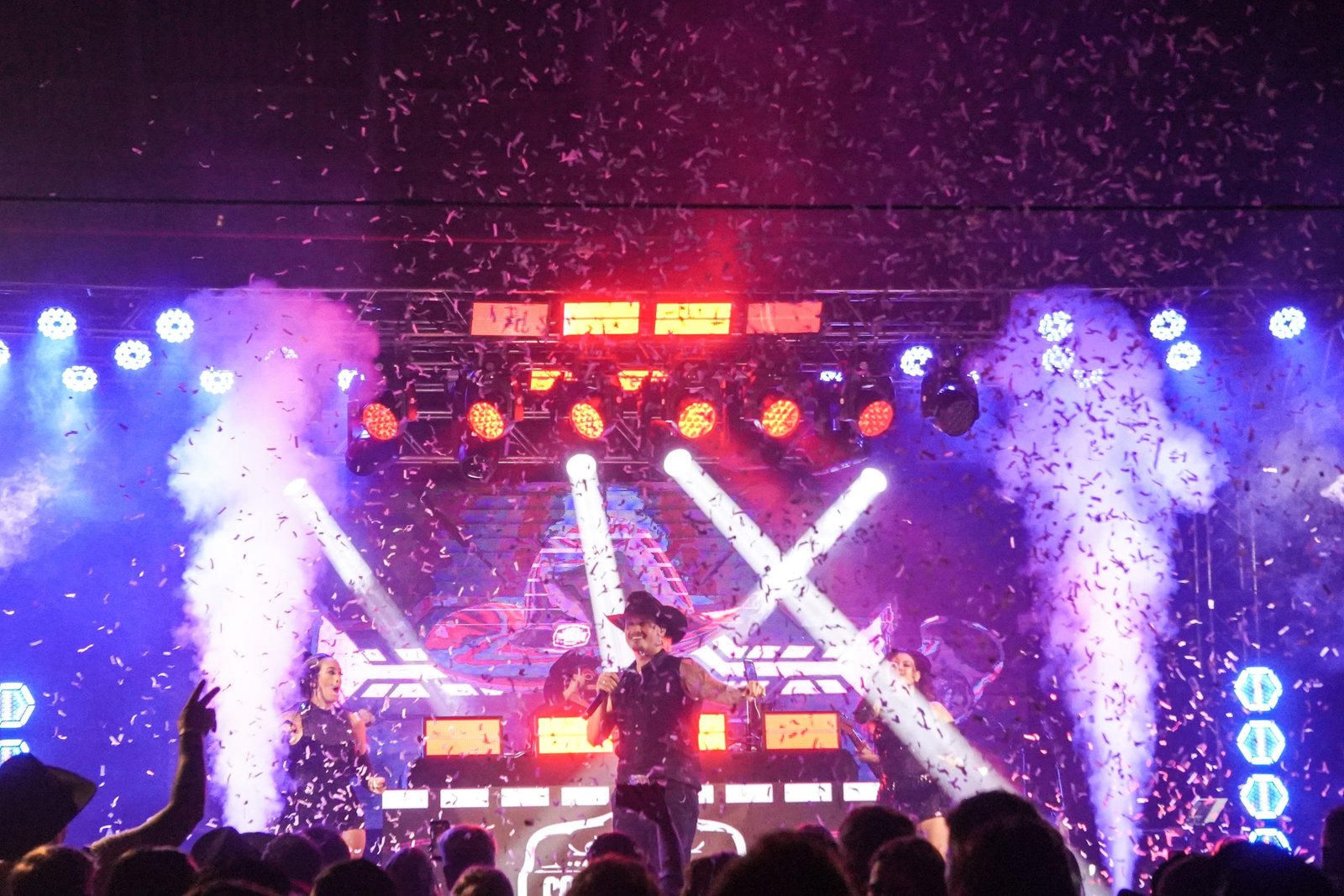 3º agromix – shows da noite