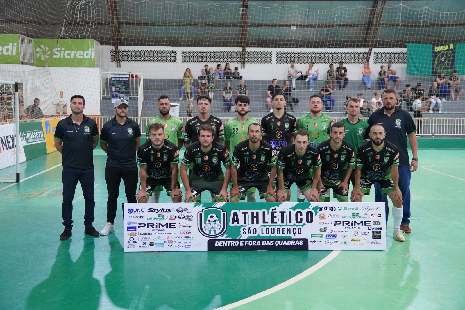 Athletico  x  Grêmio Falcões