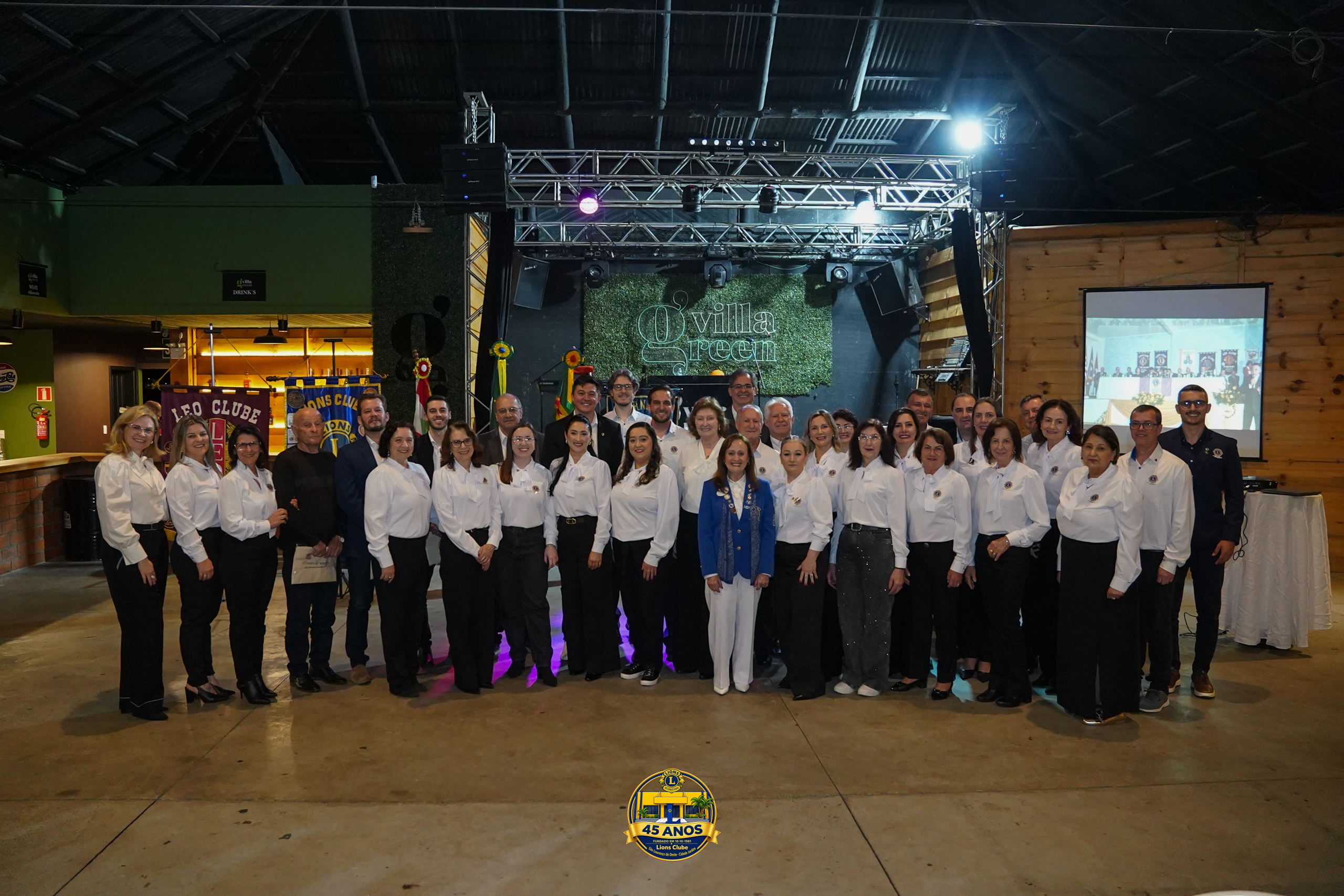 45 anos de história e serviço  Lions Clube