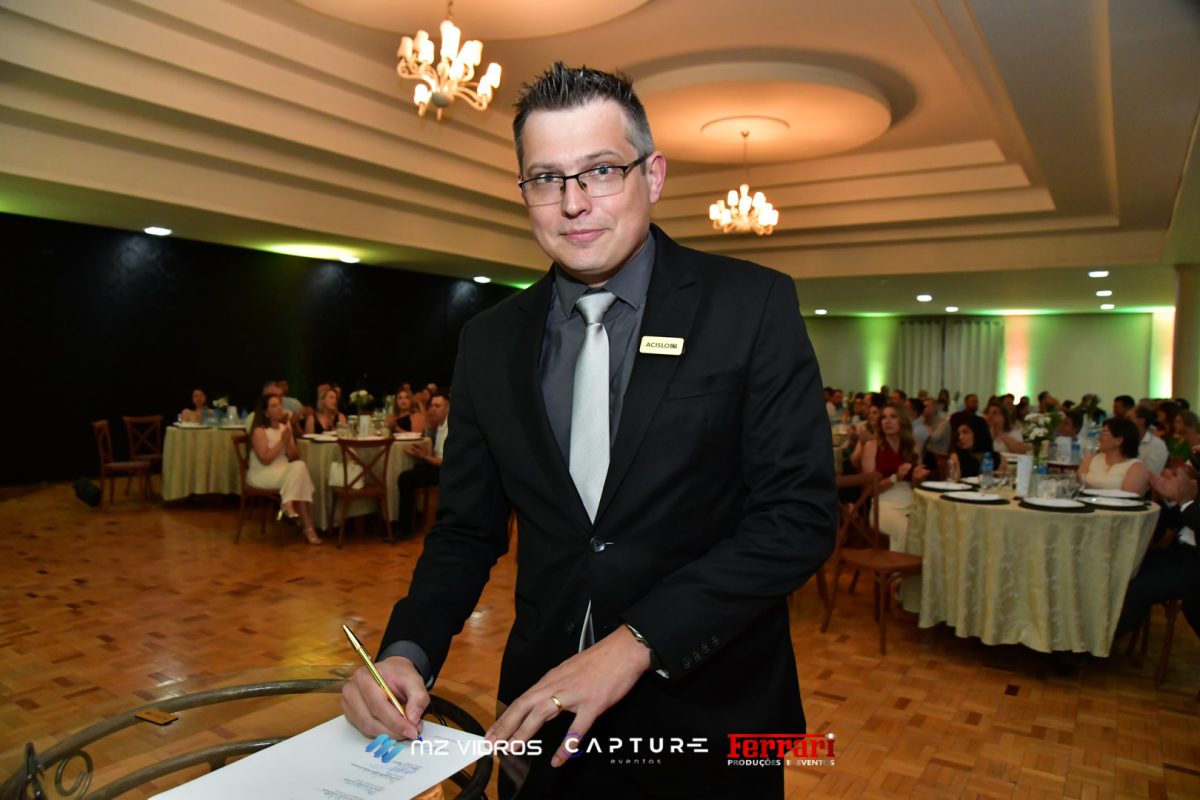 RNC_9305
